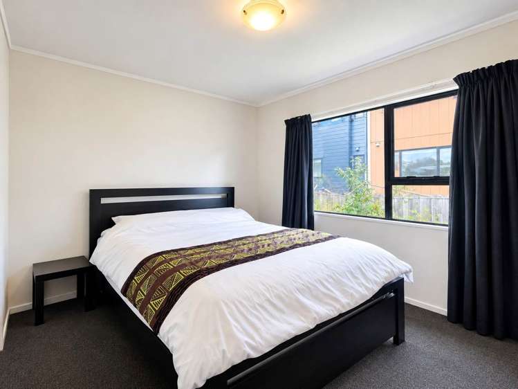 2/16 Pine Street New Lynn_5