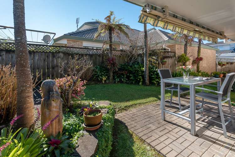 1/70 Uxbridge Road Mellons Bay_18