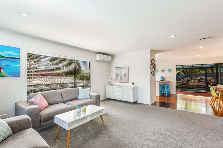 33 Taipari Road Te Atatu Peninsula_1