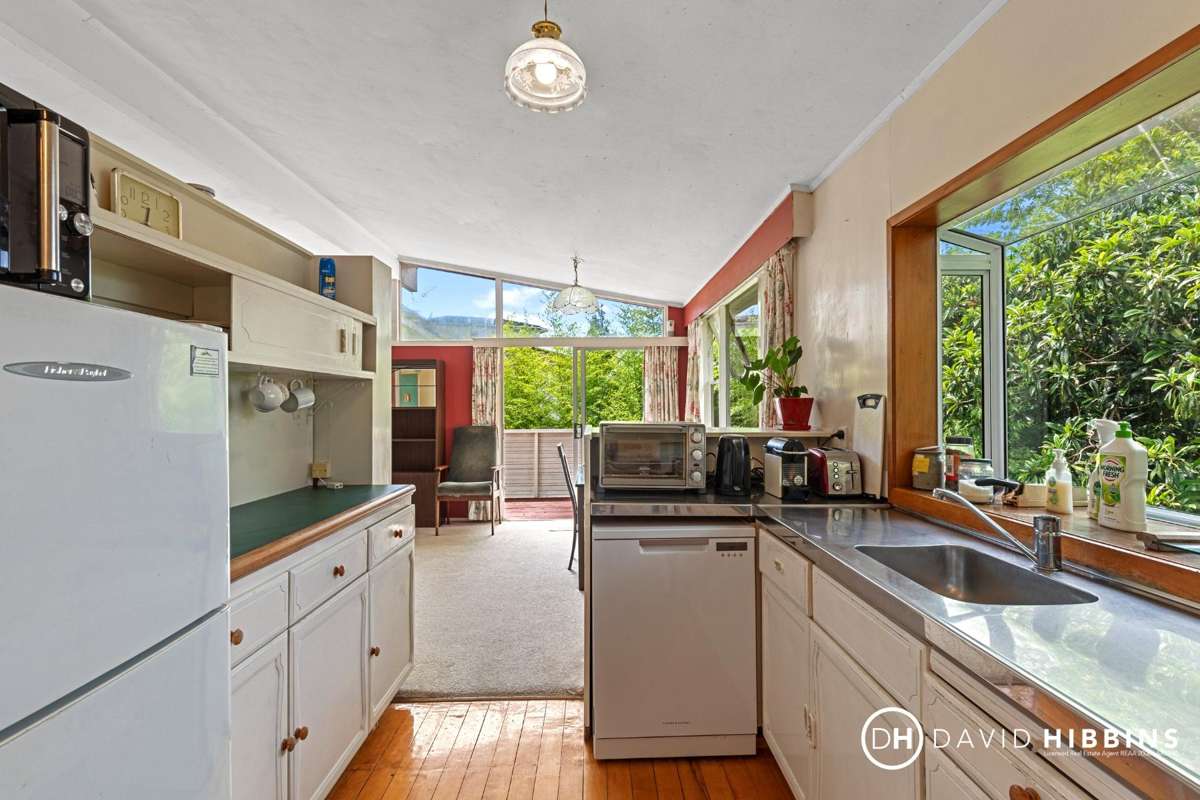 35 Martin Crescent_3