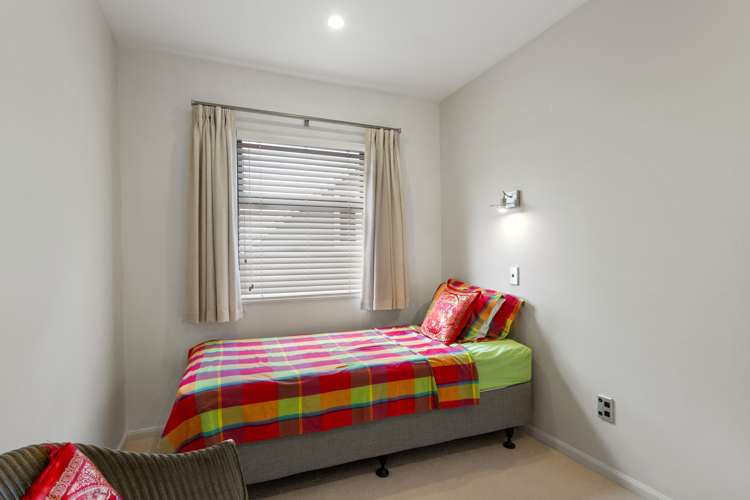 15 Burch Street Mount Albert_11