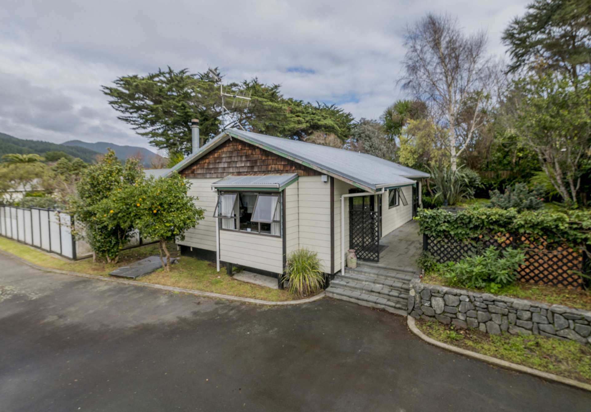 42b Sunshine Avenue Paraparaumu_0