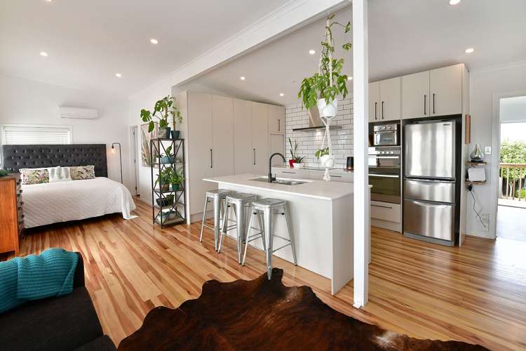 1339 Whangaparaoa Road Army Bay_7