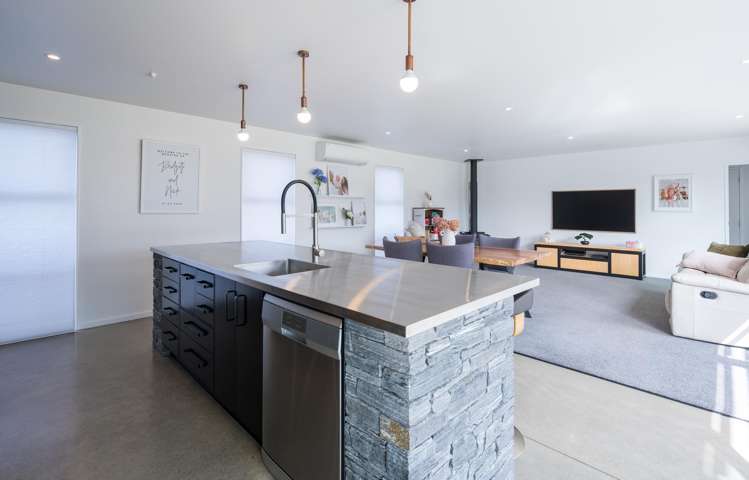 12 Puketutu Grove Motueka_6