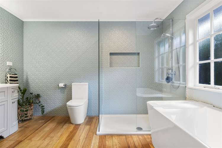 5 Page Point Mellons Bay_24