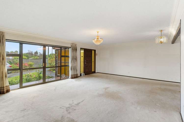 1/16 Melanie Place Orewa_7