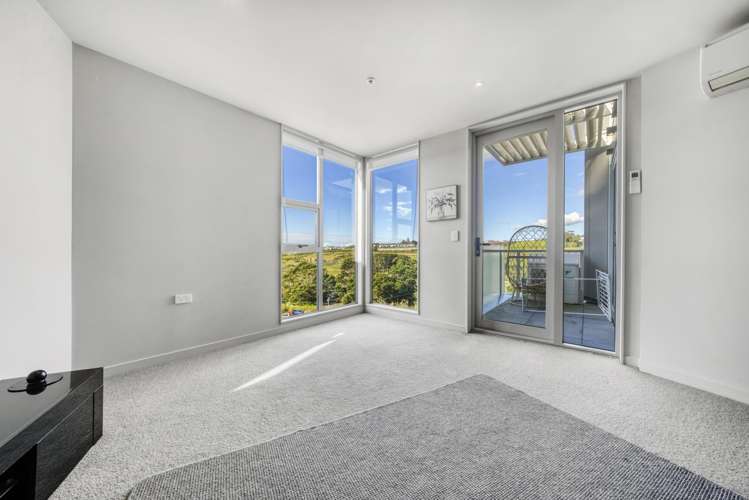605/1 Rose Garden Lane Albany_9