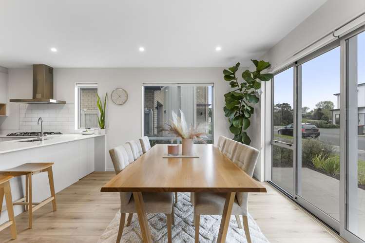 27 Riria Crescent Takanini_9