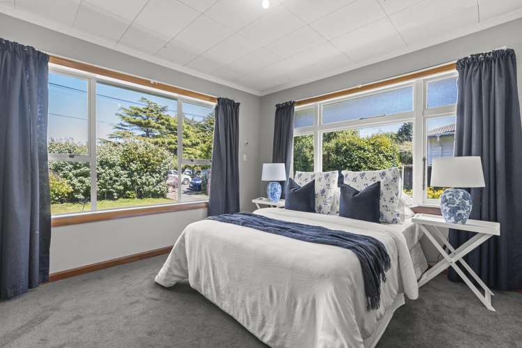 76 Sylvan Street Hillmorton_11