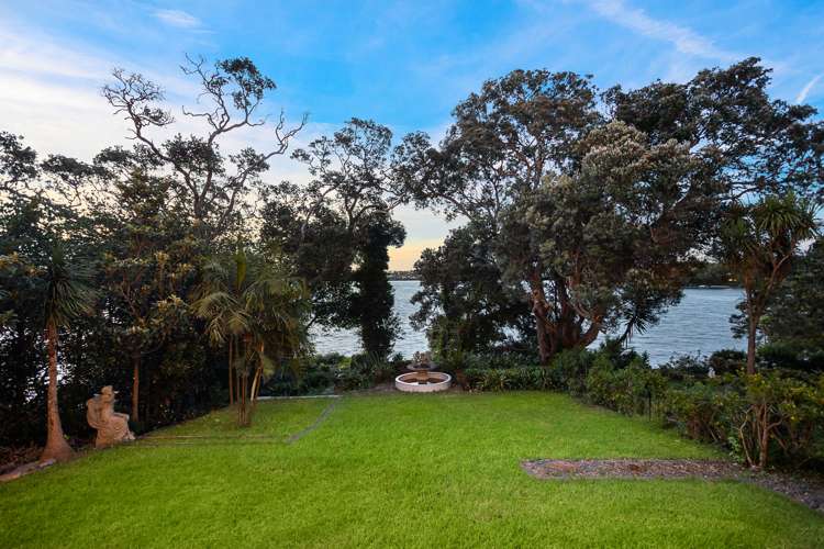 244 Hurstmere Road Takapuna_11