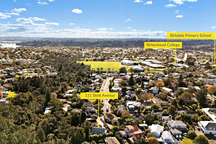 111 Stott Avenue Birkdale_11