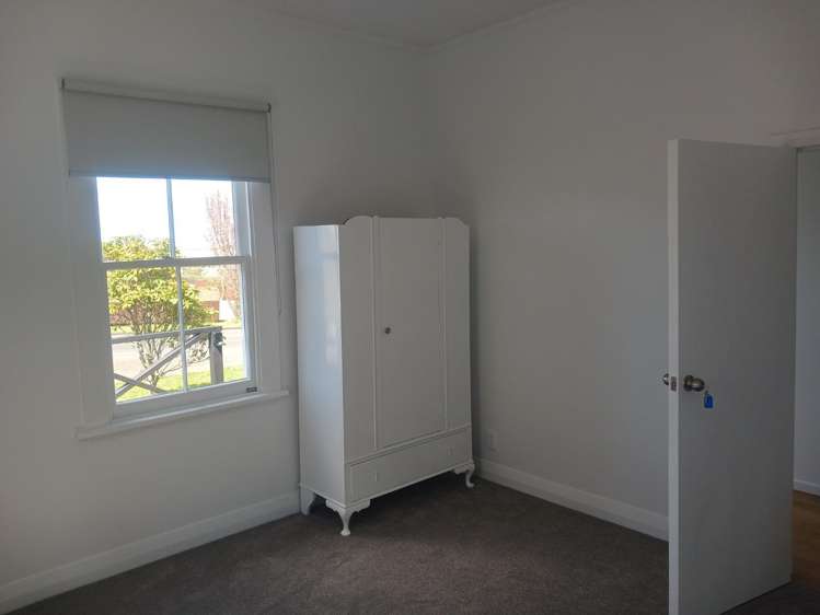 222 Bridge Street Eltham_4