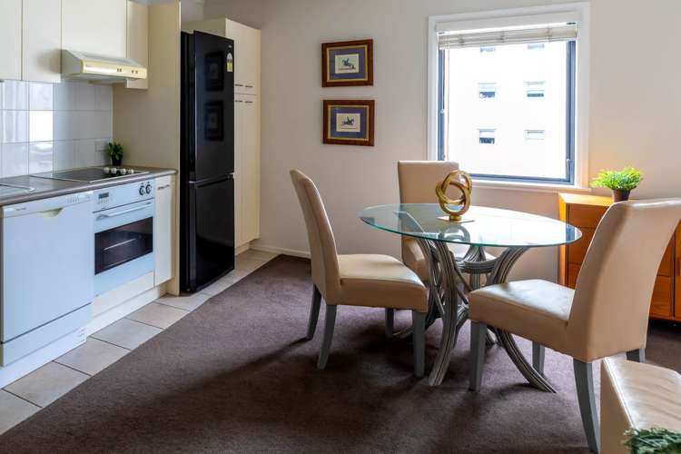 2F/92 Nelson Street City Centre_2