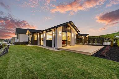 21 Pekanga Road_2