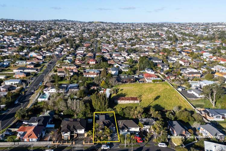 4 Covic Avenue Blockhouse Bay_32