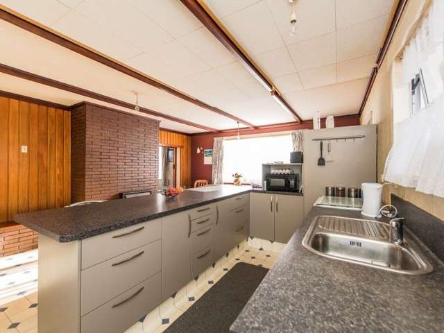 14 Surrey Road Springvale_1