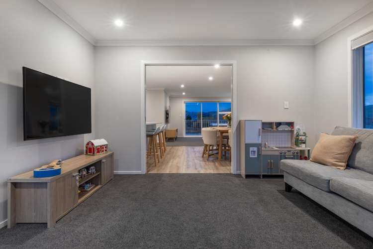 6 Stunsail Lane Whitby_11