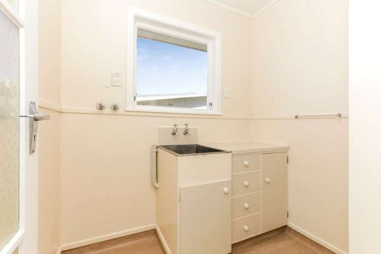 96 Barrack Road Mount Wellington_15