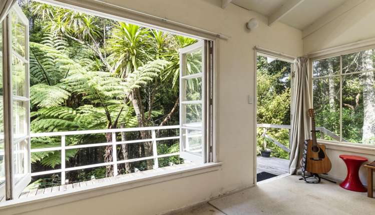 200 Forest Hill Road Waiatarua_6