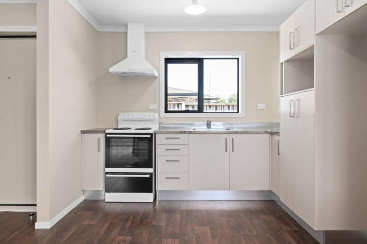 10F Yorkshire Road Silverdale_2