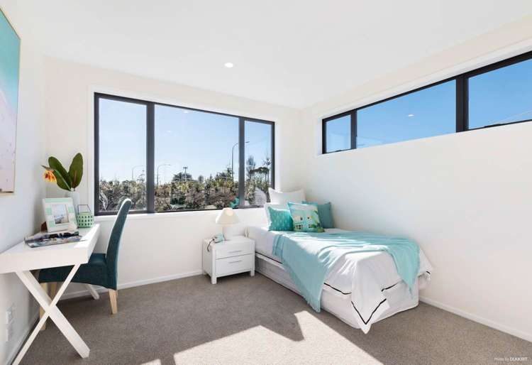 198 Seventh View Avenue Beachlands_12