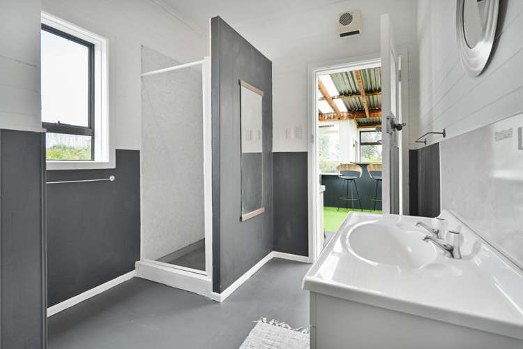 9 East Road Haumoana_25