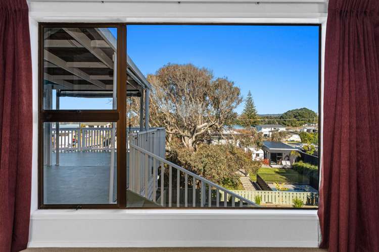 10 Eruini Street Ohope_13