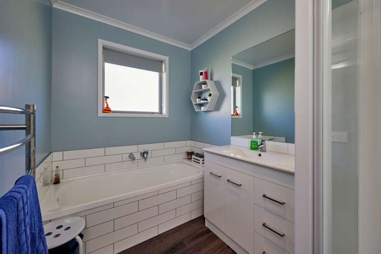 8 Tauhou Place Kaikoura_11