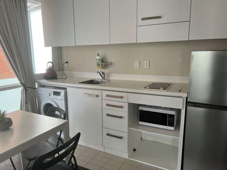 718/10 Waterloo Quadrant Auckland Central_0
