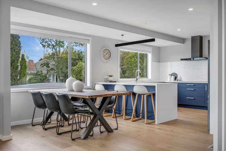 37 Glenfern Road Mellons Bay_29