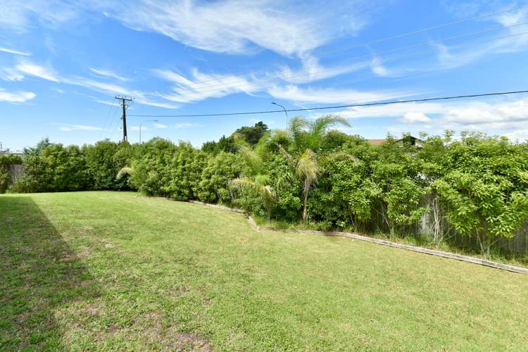 8 Bayview Park Lane Orewa_21