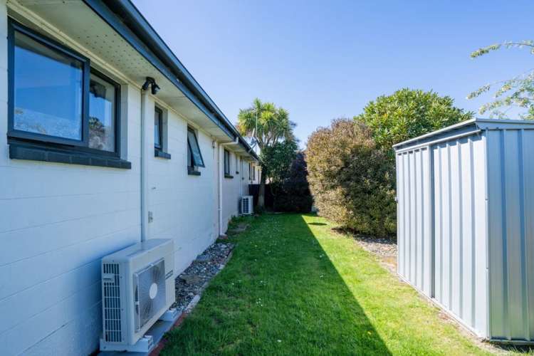 2/233 Ettrick Street Appleby_13