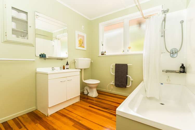 1/30 London Road Korokoro_6