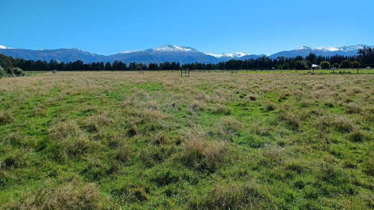 4/DP 555360 Hamilton Road_1