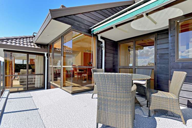 115 Frederick Street Hillsborough_10