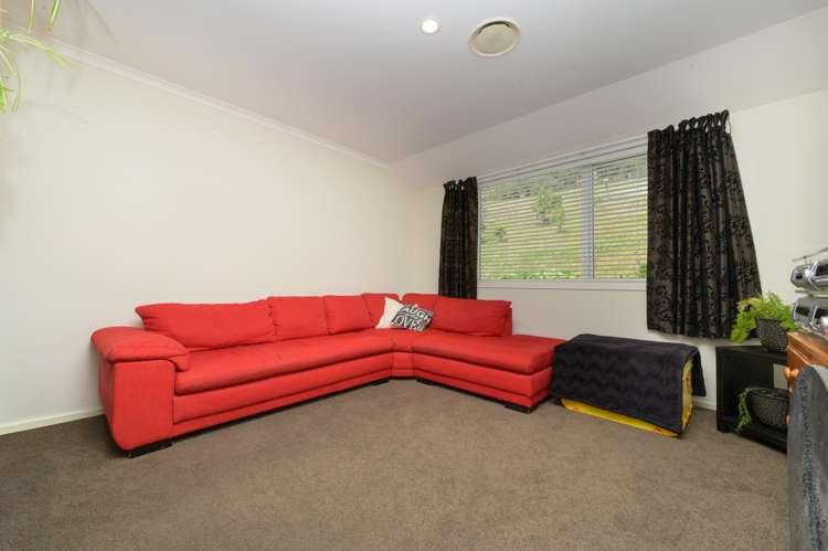 10 Bristol Lane Atawhai_11