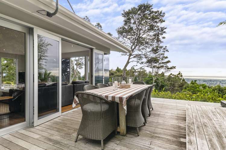 88 Scenic Drive Titirangi_11