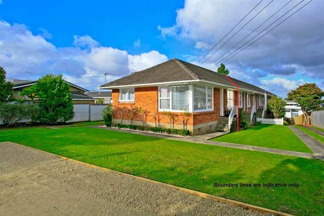 Bright and sunny brick and tile front unit