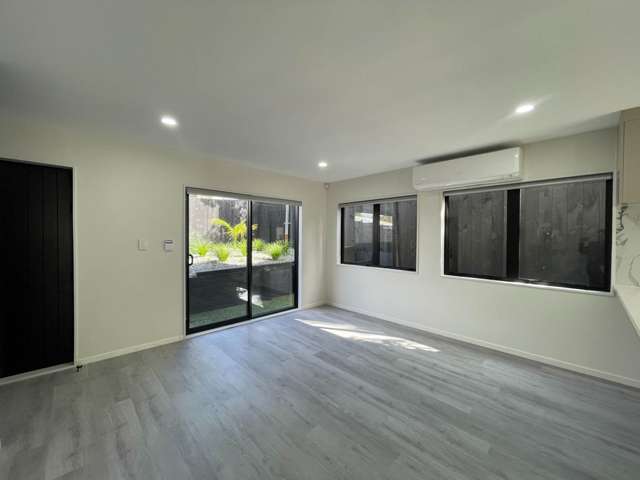7D Surrey Street Manurewa_2