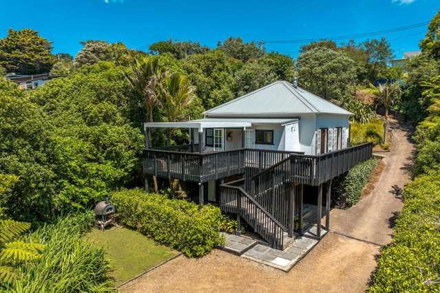 19 Trig Hill Road Onetangi_1