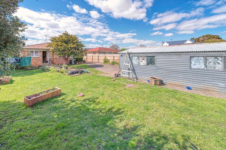 41 Rollerson Street Papakura_11