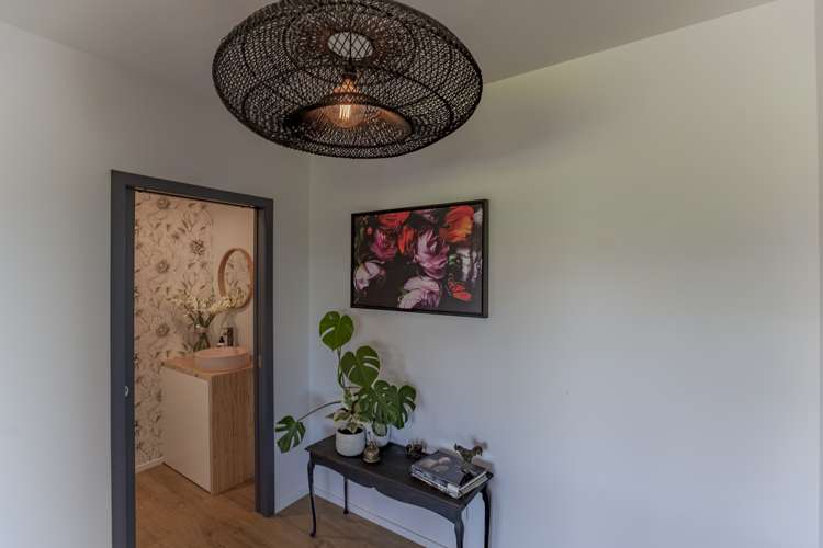 18d Graingers Lane Waipukurau and Surrounds_18