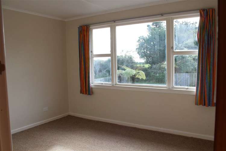 2289 South Road Okato_6