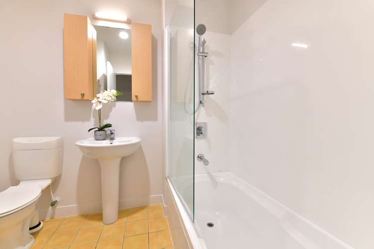 17/3 Riverside Road Orewa_7