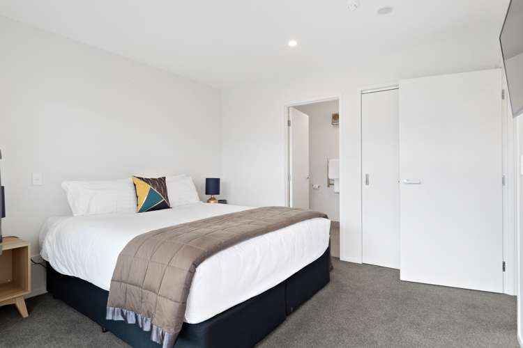 4 Monaco Drive Cromwell_9