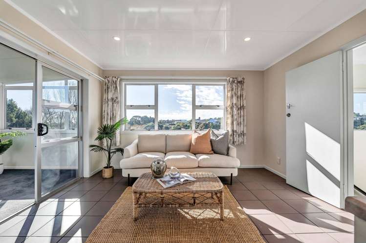 89 Wairau Road Oakura_6