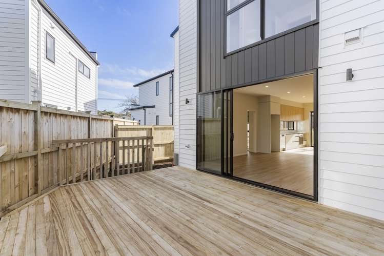 2/67 Aranui Road Mount Wellington_14