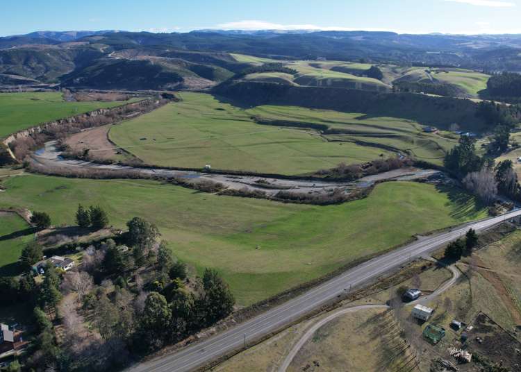 2470 Herbert-Hampden Road Waianakarua_17