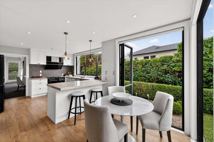 16A Tuhimata Street St Heliers_9