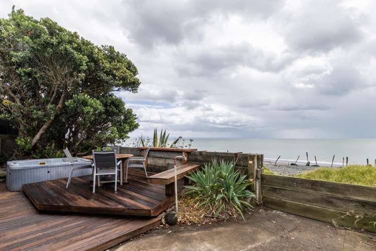 285 Clifton Road Te Awanga_19